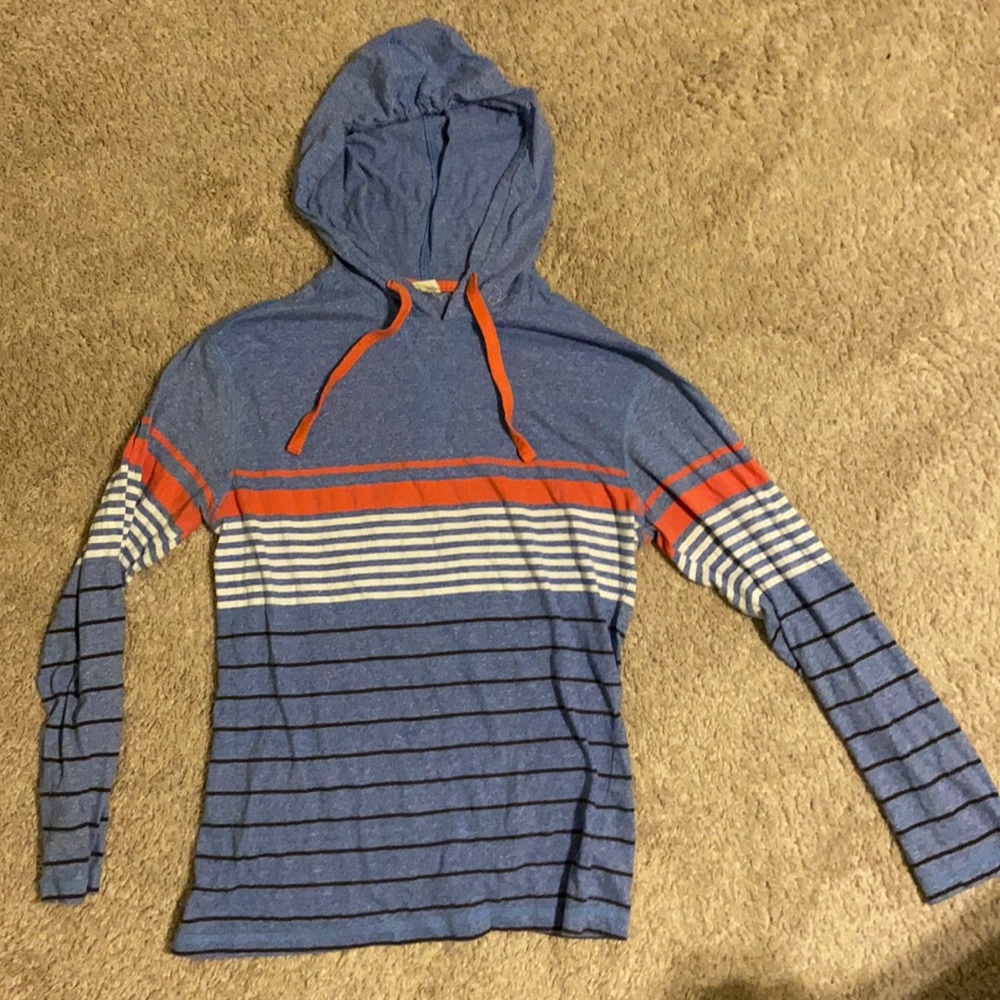 Quietstorm women’s size S lightweight long sleeve with hood